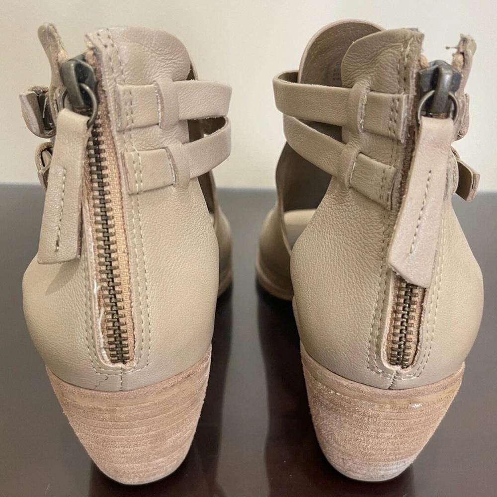 Matisse Tan Leather Heeled Sandals - Picture 4 of 4